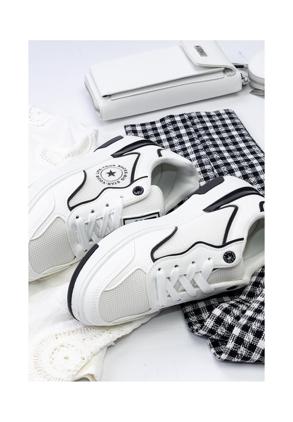 Sneakersy Damskie BIG STAR Białe z siatką LL274440