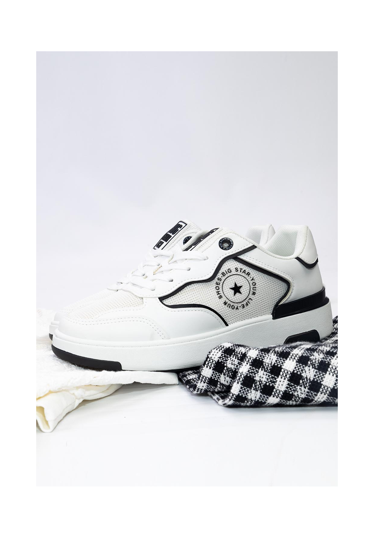 Sneakersy Damskie BIG STAR Białe z siatką LL274440