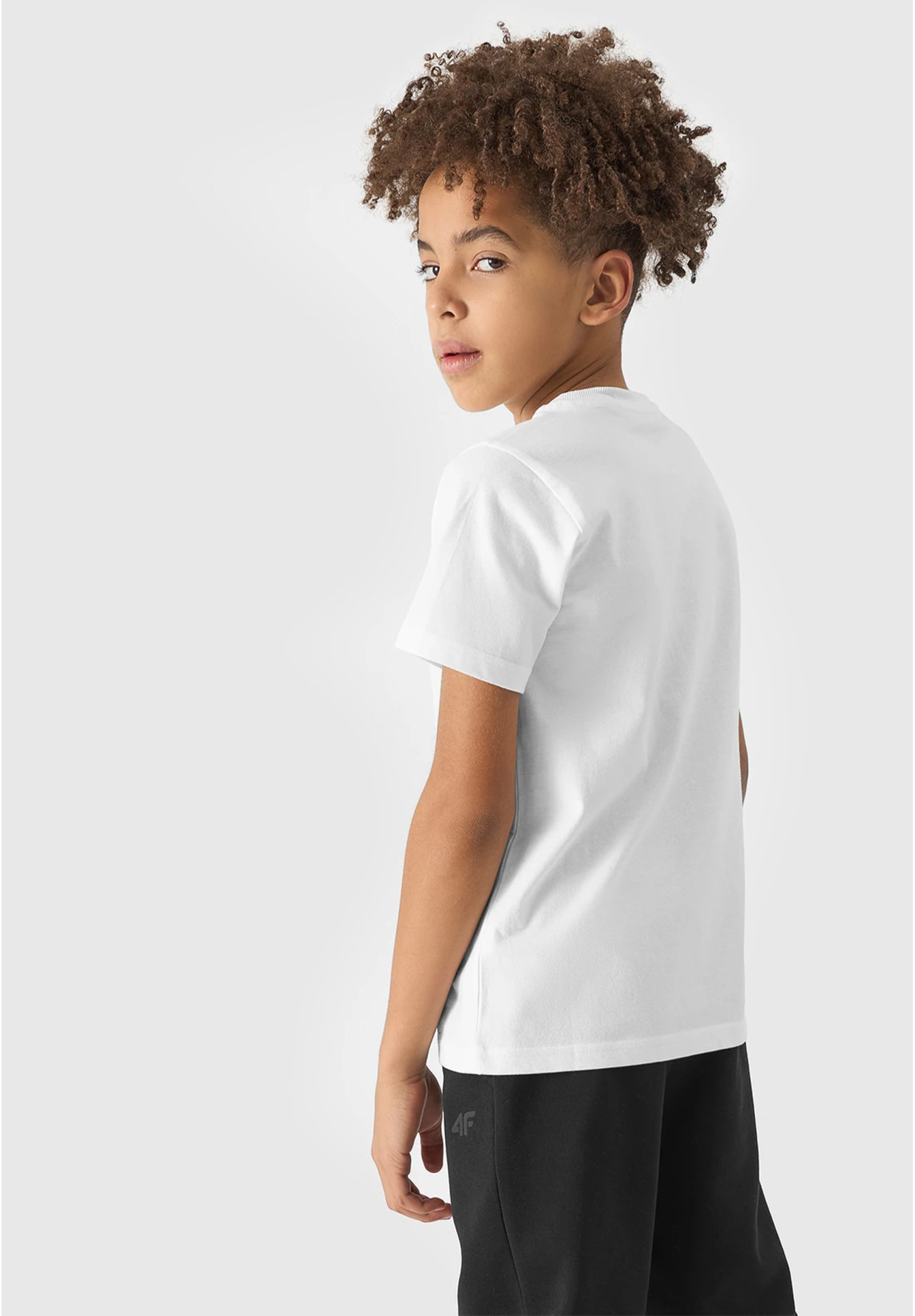 Koszulka Chłopięca 4F T-shirt basic biała 4FJWSS24TTSHM1116
