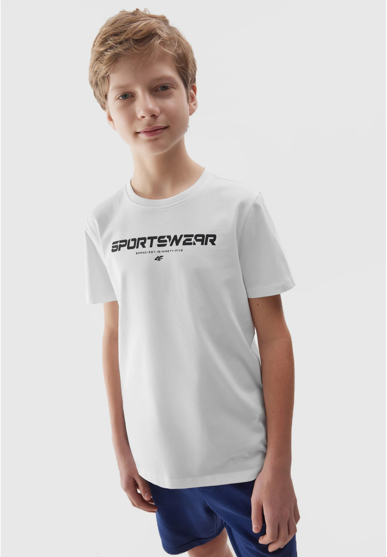 Koszulka Chłopięca 4F T-shirt Logo Biała regular 4FJWSS24TTSHM1114
