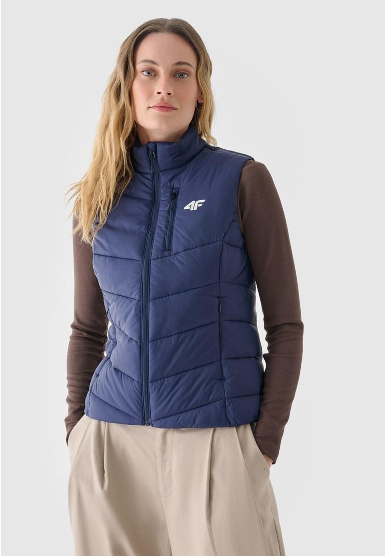 Kurtka Damska 4F Sportowa Kamizelka Granatowa 4FSSS24TDJAF491