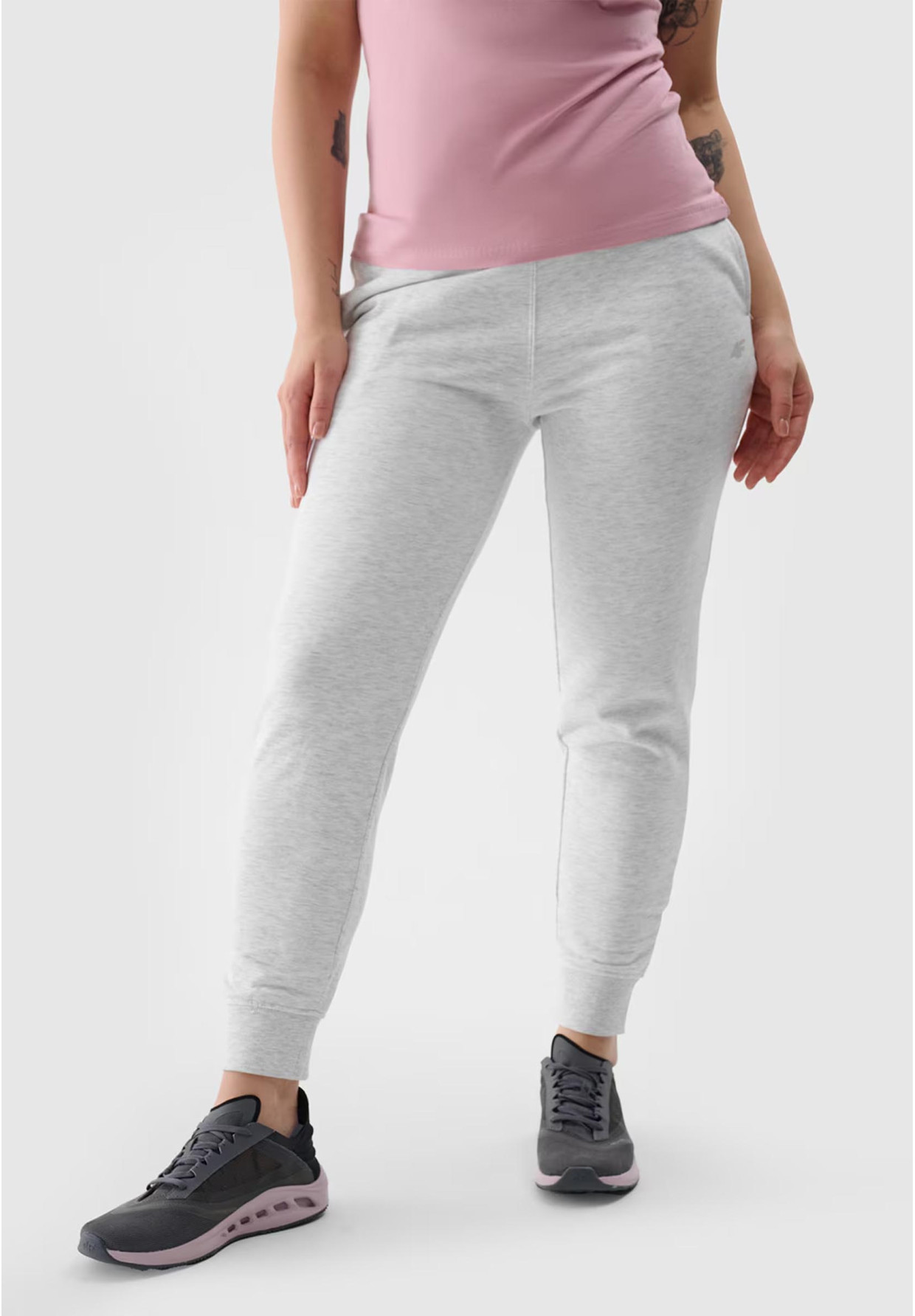 Spodnie Damskie Dresowe 4F Joggery Szare 4FWSS24TTROF606