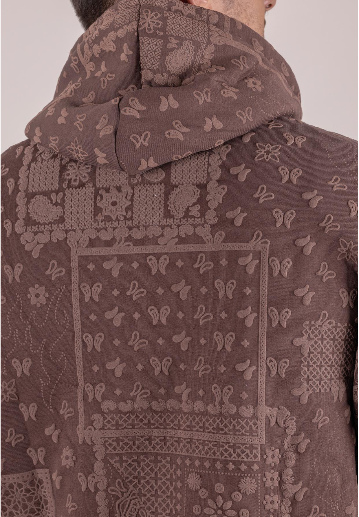 Bluza męska oversize ocieplana z kapturem paisley brązowa