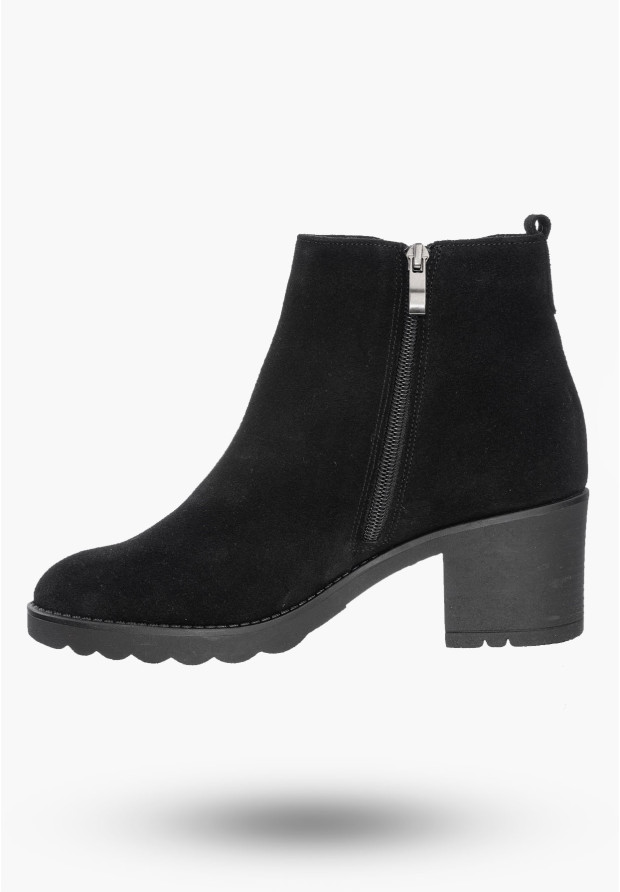 Buty Damskie Botki Na Obcasie Czarne Z Ociepleniem Na Zimę B351