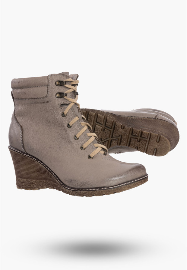 Buty Damskie Botki Skórzane Na Koturnie Z Ociepleniem Na Zimę 121