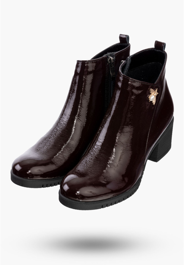 Buty Damskie Botki Bordowe Skórzane Z Ozdobną Aplikacją Na Zimę B-344