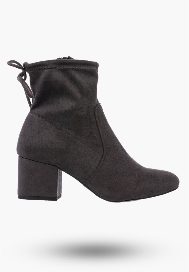 Buty Damskie Botki Zamszowe Szare Na Klocku Modne Na Zimę GD-BM-84