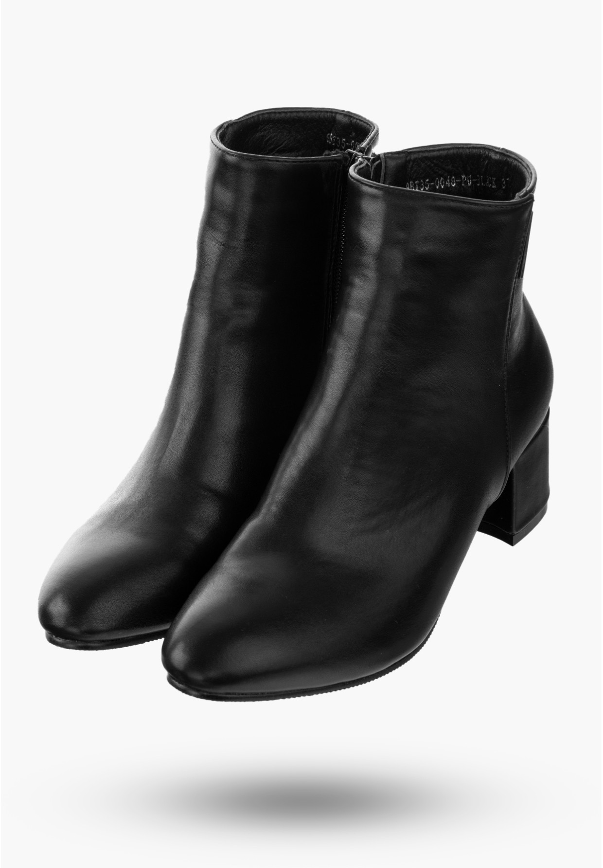 Buty Damskie Botki Ocieplane Czarne ze Skóry Ekologicznej Na Klocku Na Zimę 9BT35-0048-PU