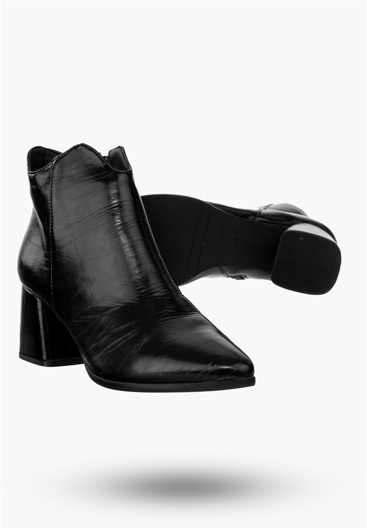 Buty Damskie Botki Ekoskóra Ocieplane Na Klocku Na Zimę Czarne RMR2025-3