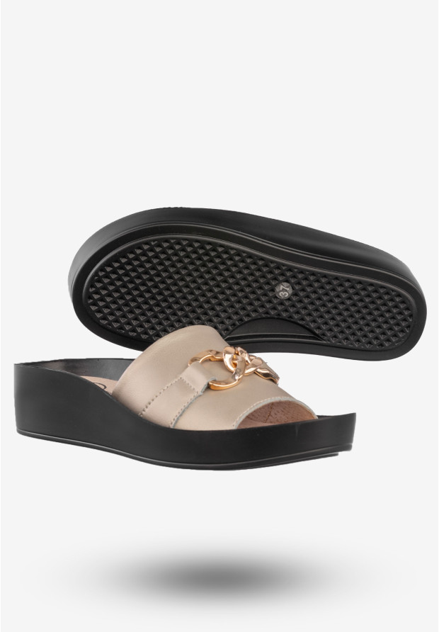 Klapki Damskie Skórzane Buty Eleganckie Filippo Złote DK3590/22