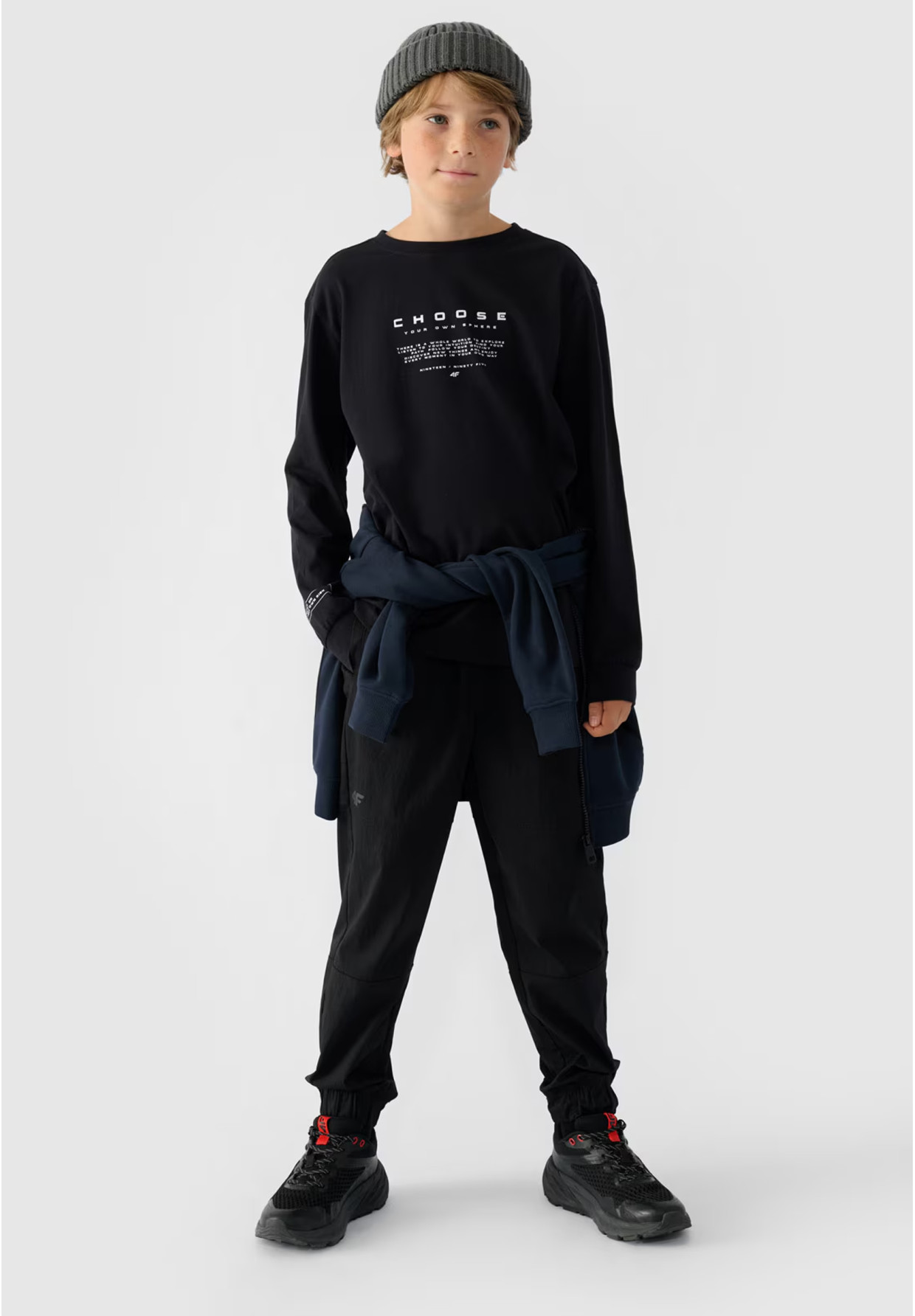 Longsleeve Chłopięcy 4F Regular Z Nadrukiem Czarny 4FJWAW24TLONM294