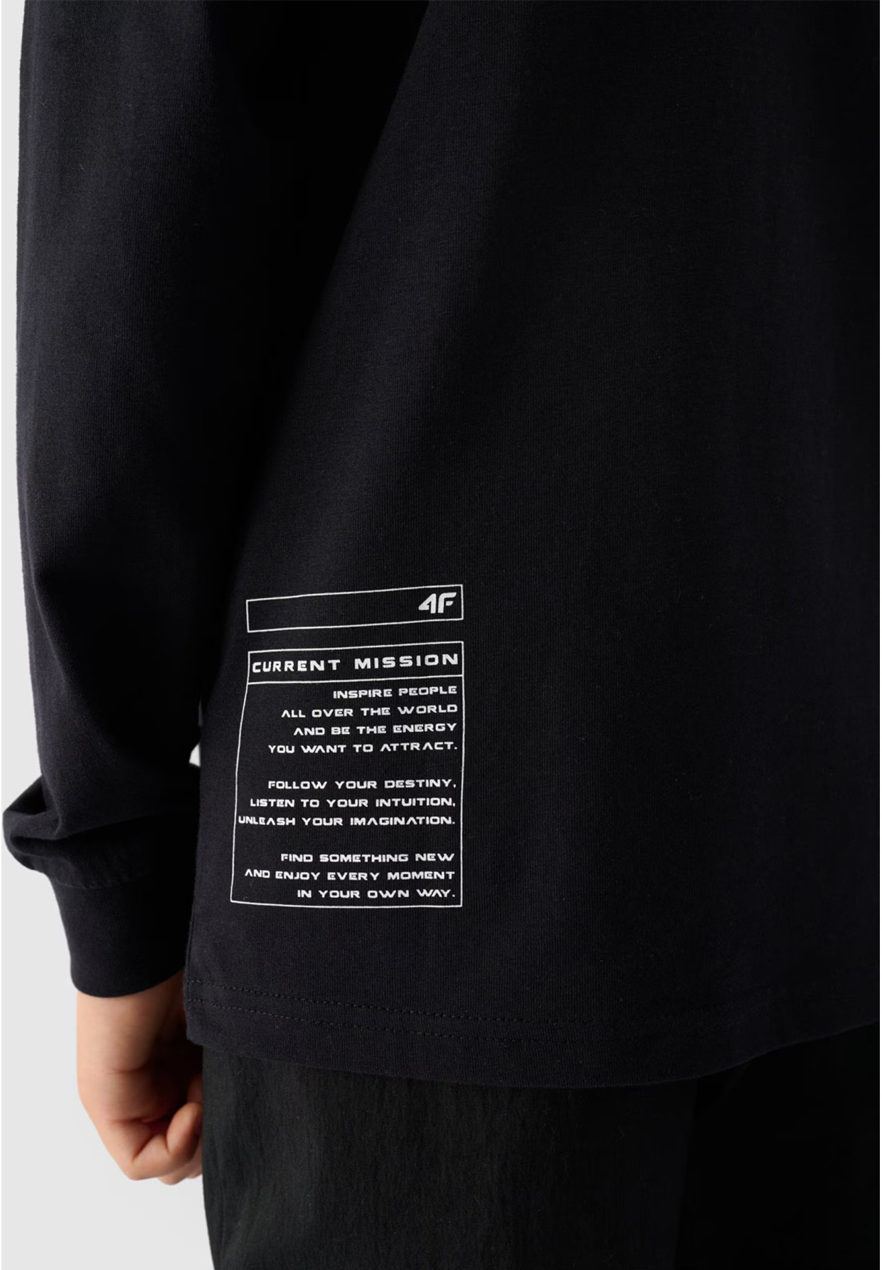 Longsleeve Chłopięcy 4F Regular Z Nadrukiem Czarny 4FJWAW24TLONM294
