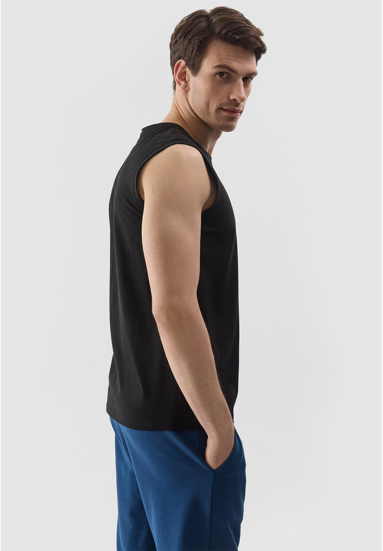Koszulka Męska 4F Top T-shirt na ramiączkach Czarny 4FWSS24TSLEM075