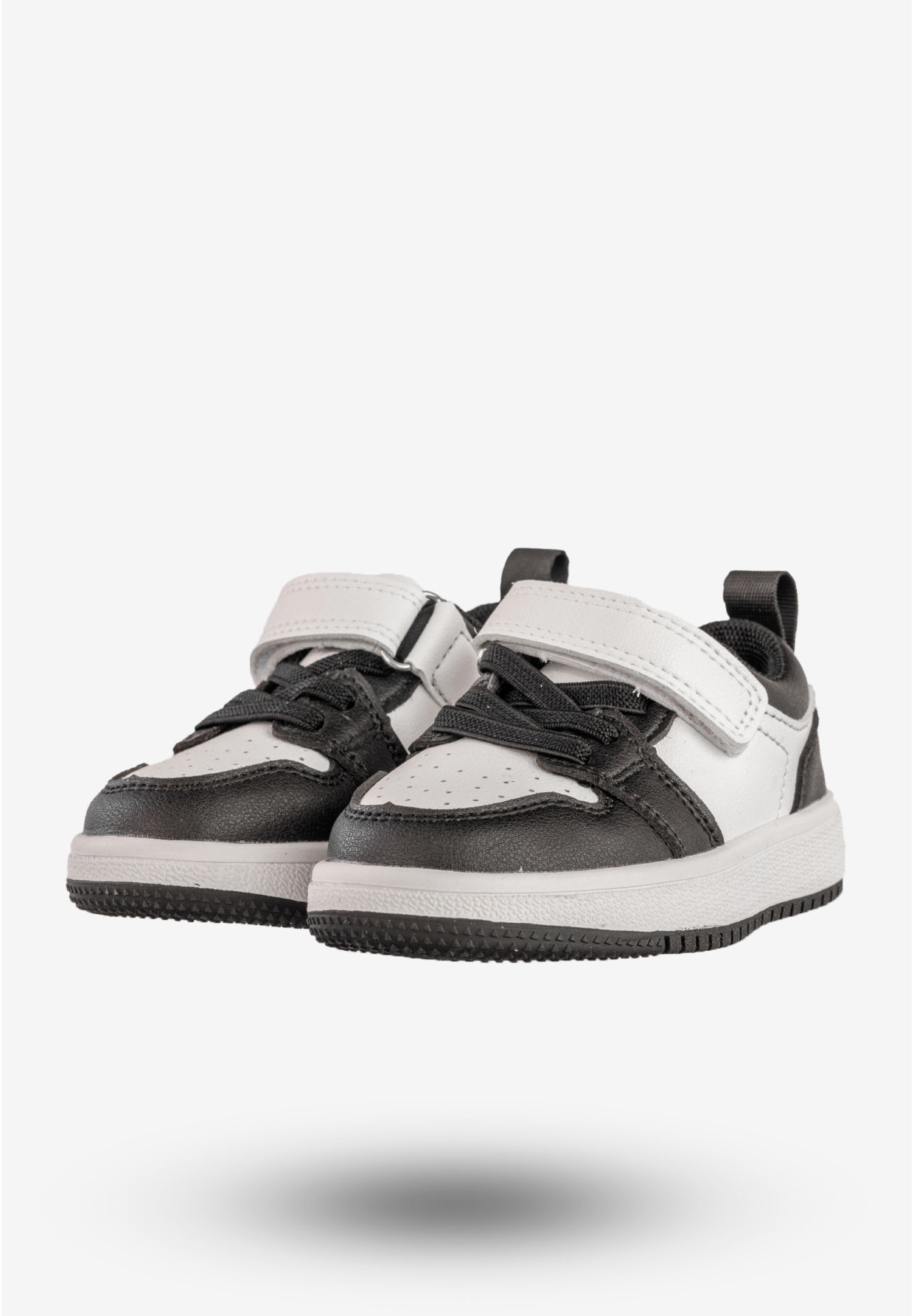Sneakersy Dziecięce Na Rzepy Buty Sportowe Czarne Apawwa TC820