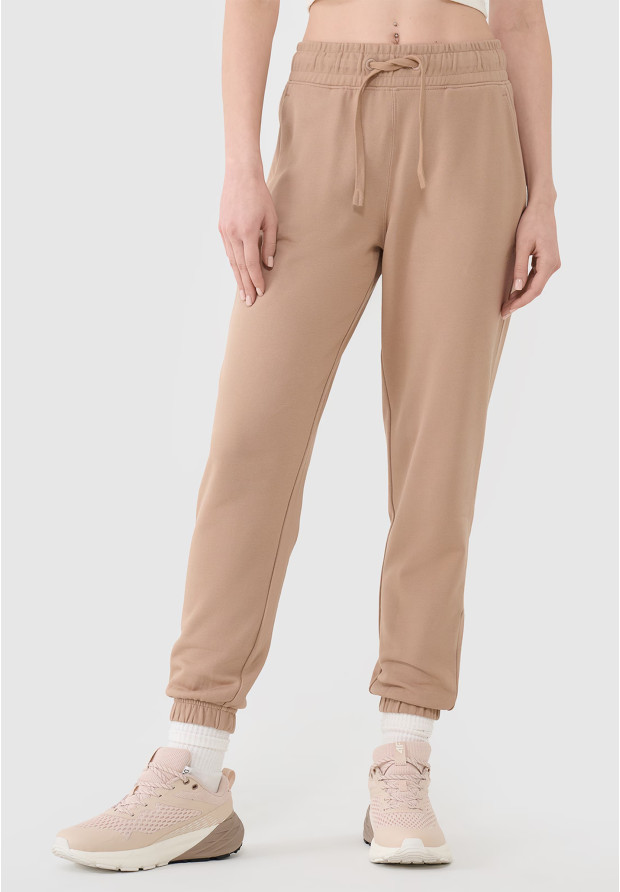 Spodnie Damskie 4F Joggery Dresowe Beżowe 4FWSS25TTROF0993