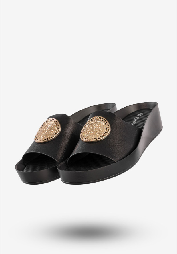 Klapki Damskie Ekoskóra Buty Eleganckie Na Platformie Czarne Potocki 25-43326BK