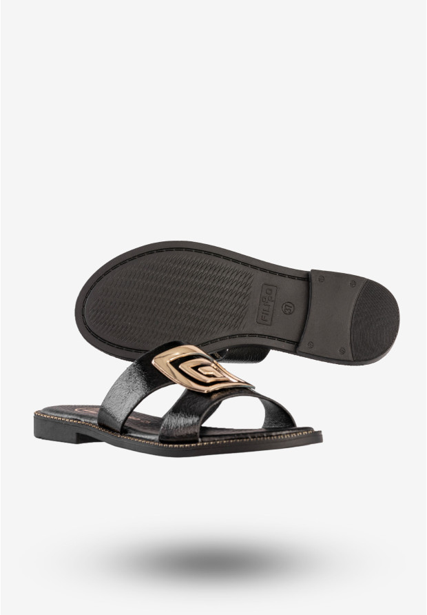 Klapki Damskie Ekoskóra Buty Eleganckie Płaski Obcas Czarne Filippo DK3703/25BK