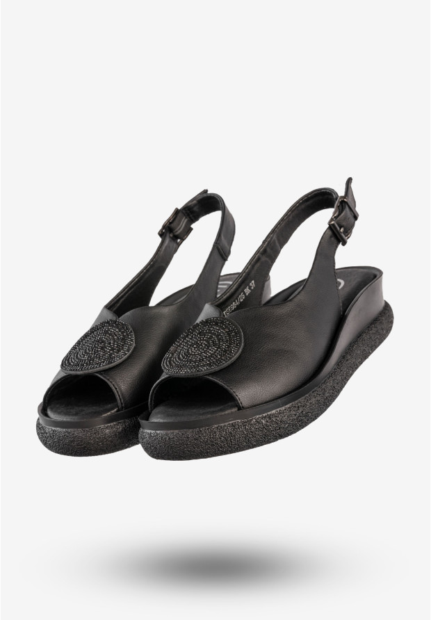Sandały Damskie Skórzane Buty Na Niskiej Koturnie Czarne Filippo DS6984/25BK