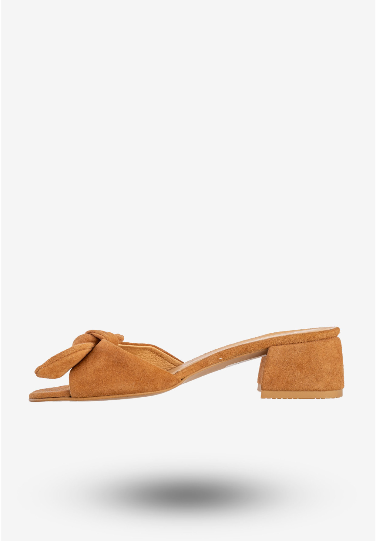 Klapki Damskie Skórzane Z Kokardą Buty Na Klocku Camel EMMA 8391