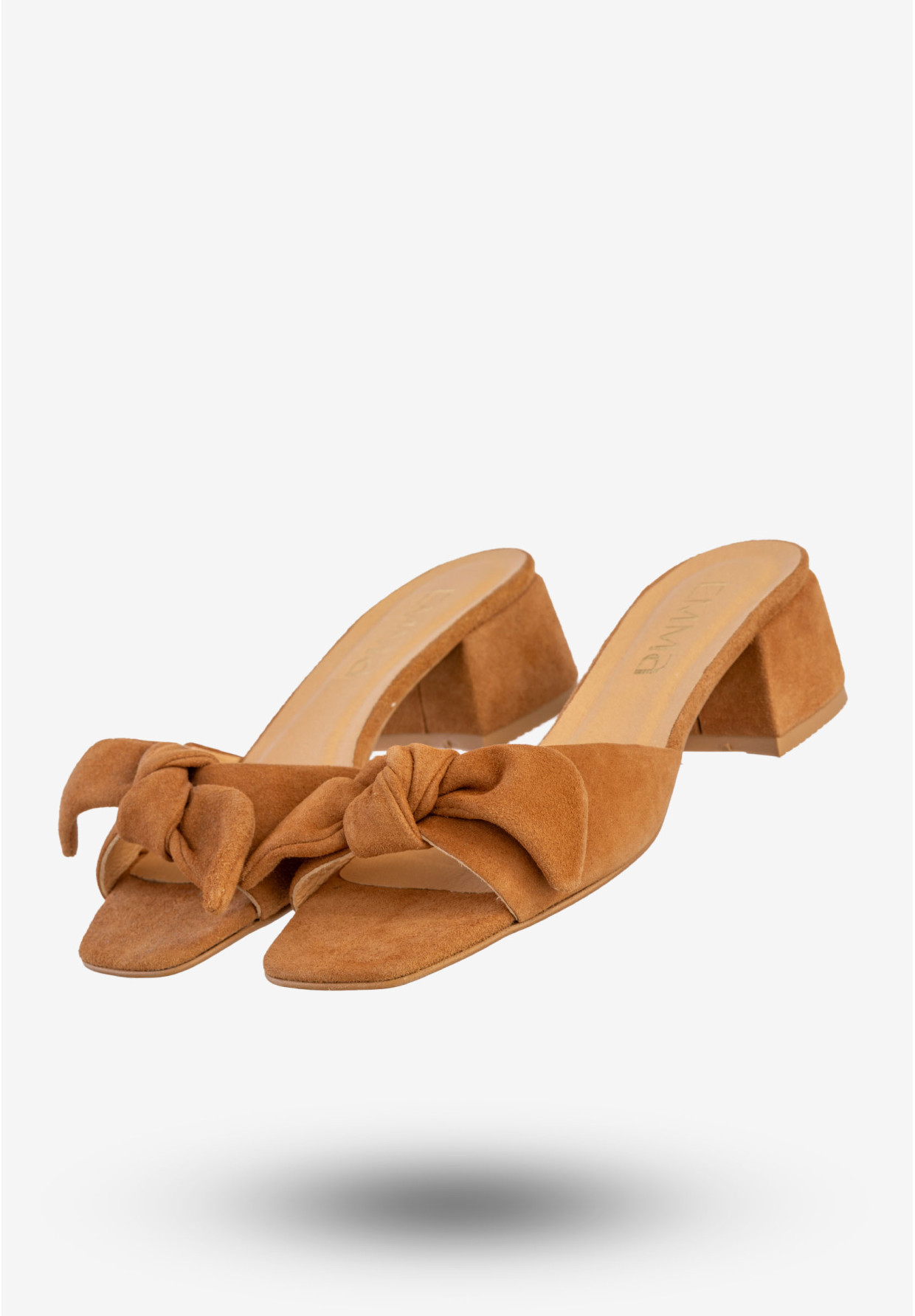 Klapki Damskie Skórzane Z Kokardą Buty Na Klocku Camel EMMA 8391