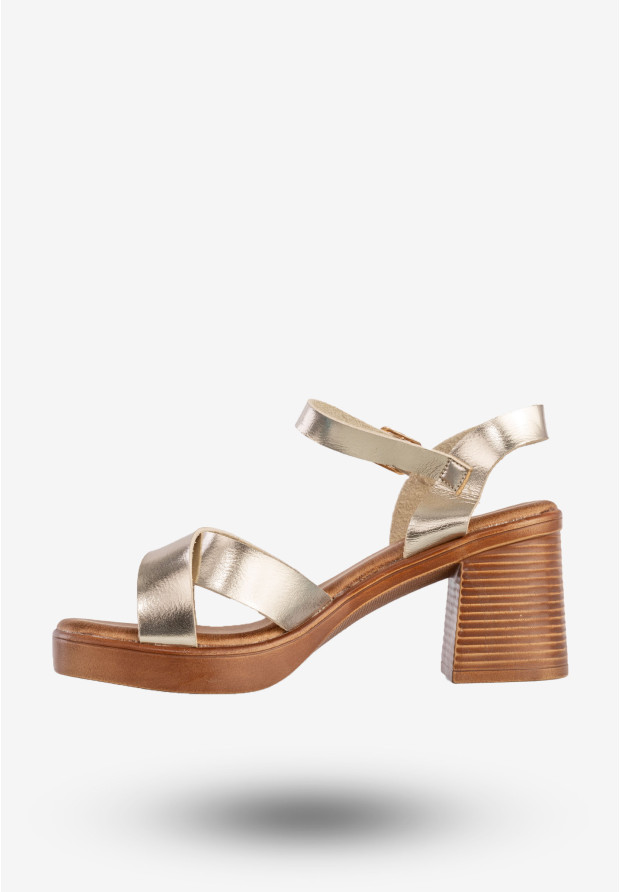 Sandały Damskie Ekoskóra Na Słupku Modne Złote Lucky Shoes B-3