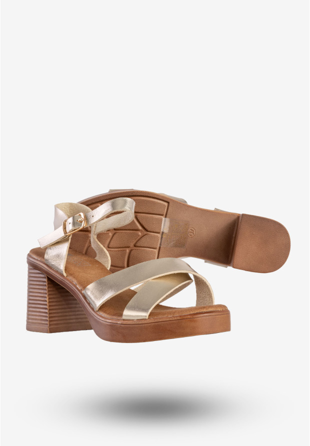 Sandały Damskie Ekoskóra Na Słupku Modne Złote Lucky Shoes B-3
