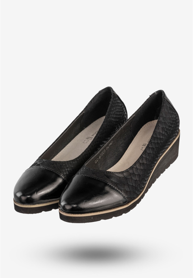 Półbuty Damskie Buty Na Koturnie Eleganckie Czarne Goodin GD-64508