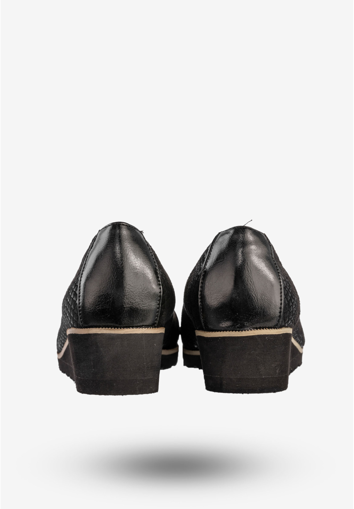 Półbuty Damskie Buty Na Koturnie Eleganckie Czarne Goodin GD-64508
