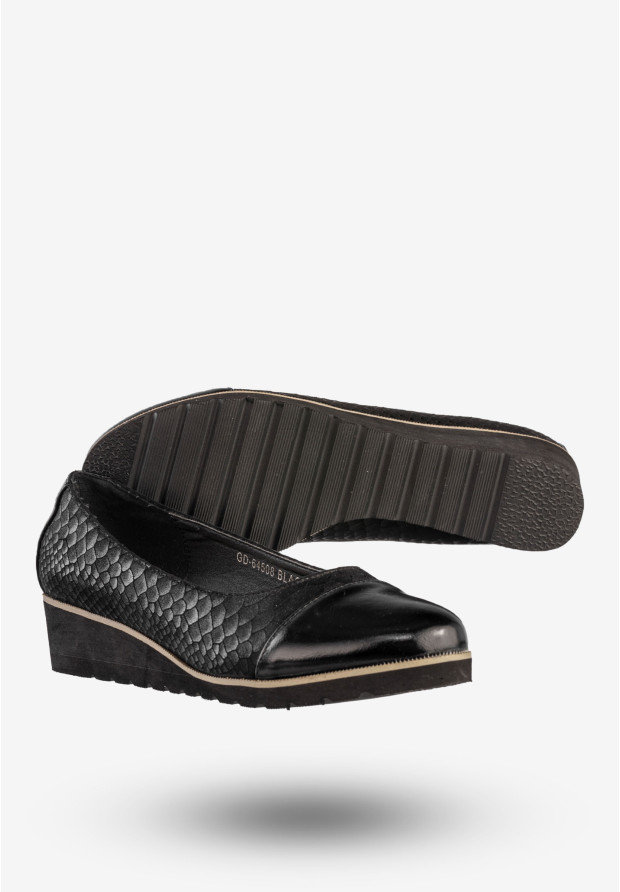 Półbuty Damskie Buty Na Koturnie Eleganckie Czarne Goodin GD-64508