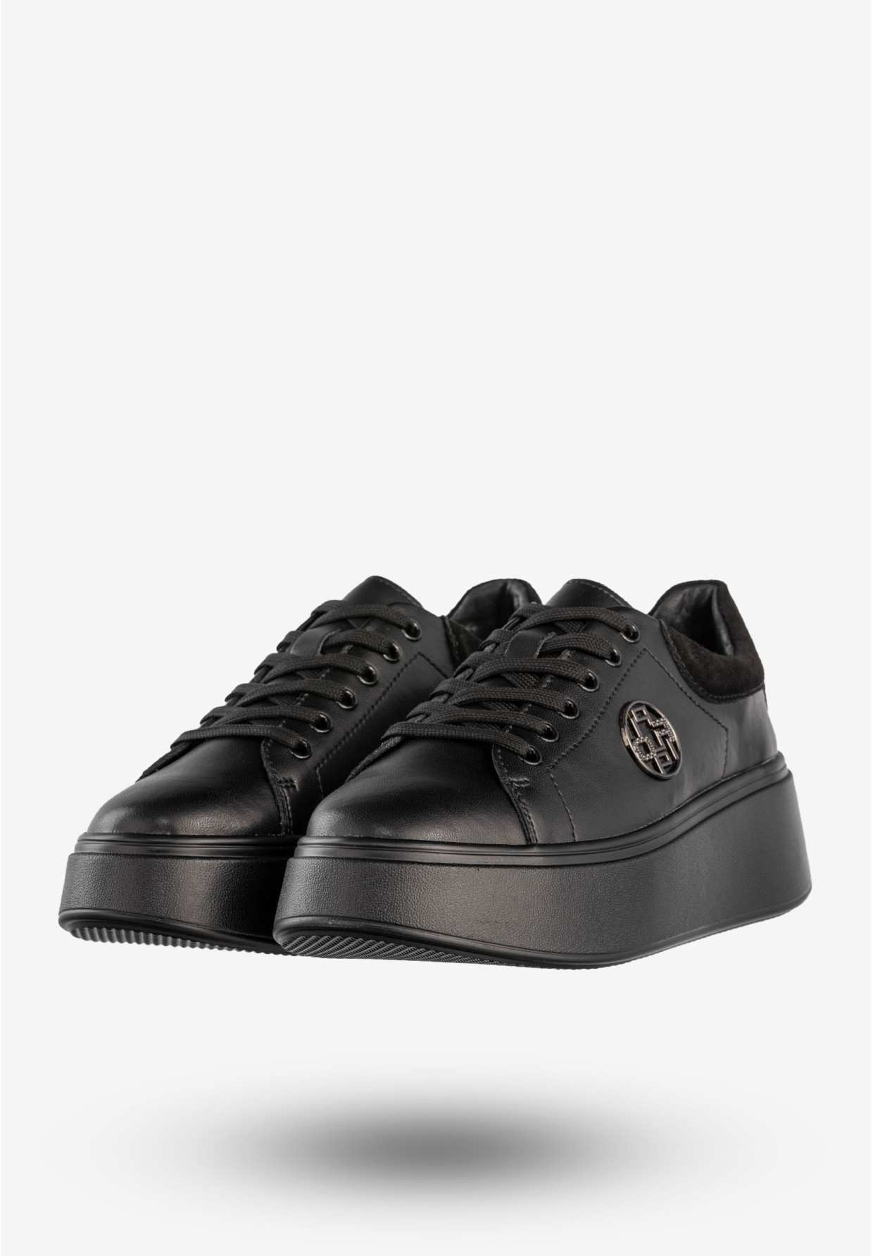 Sneakersy Damskie Skórzane Buty Na Platformie Półbuty Czarne Filippo DP6058/25BK BK