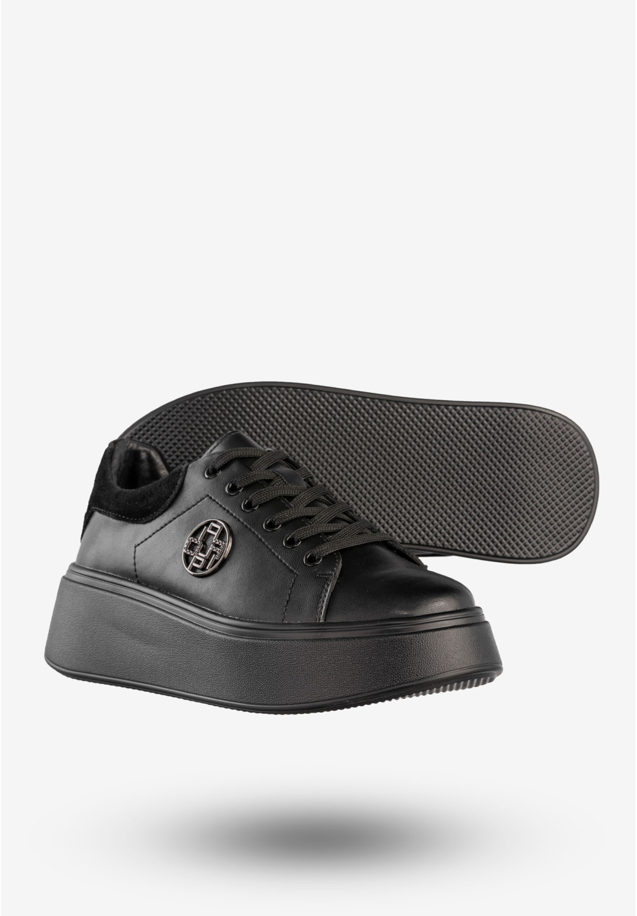 Sneakersy Damskie Skórzane Buty Na Platformie Półbuty Czarne Filippo DP6058/25BK BK