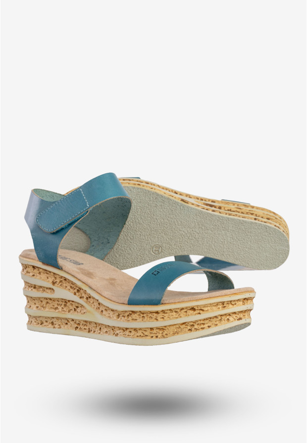 Sandały Damskie BIG STAR Skórzane Buty Na Koturnie Niebieskie DD274A064