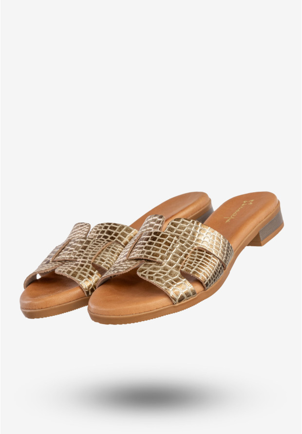 Klapki Damskie Skórzane Buty Eleganckie Casual Złote Maciejka L4815-25/00-0