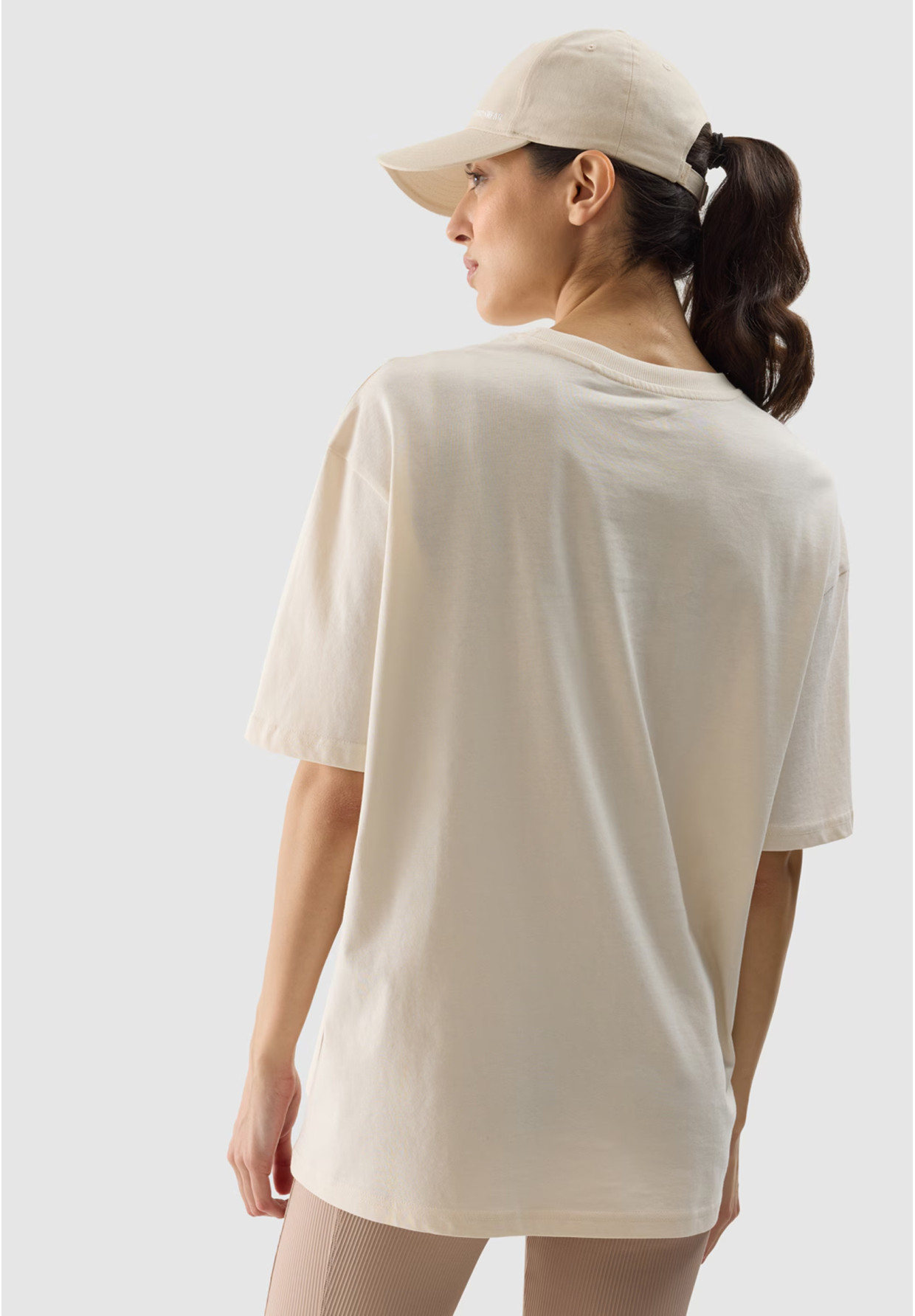 Koszulka Damska 4F T-shirt Oversize Basic Kremowy 4FWSS24TTSHF1355