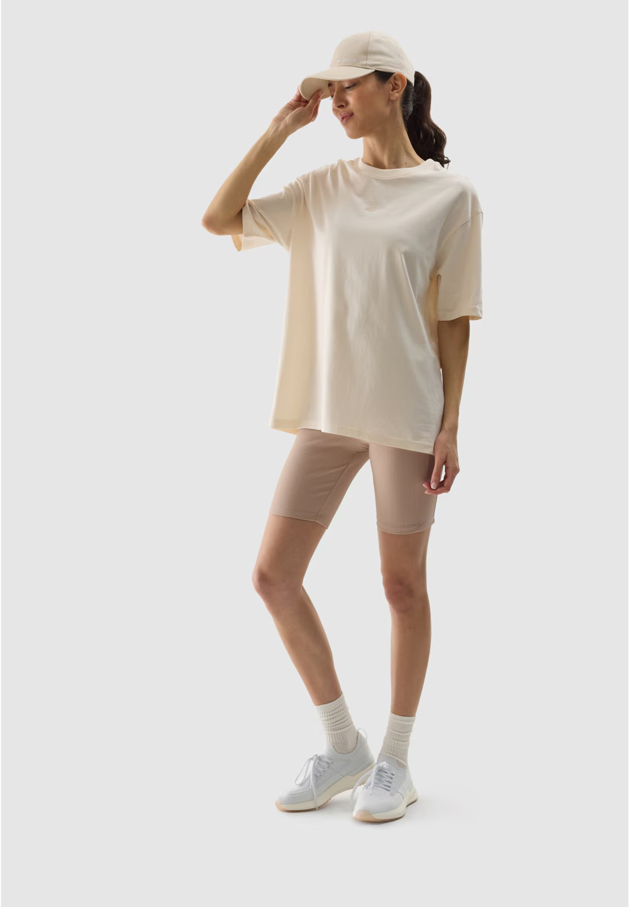 Koszulka Damska 4F T-shirt Oversize Basic Kremowy 4FWSS24TTSHF1355