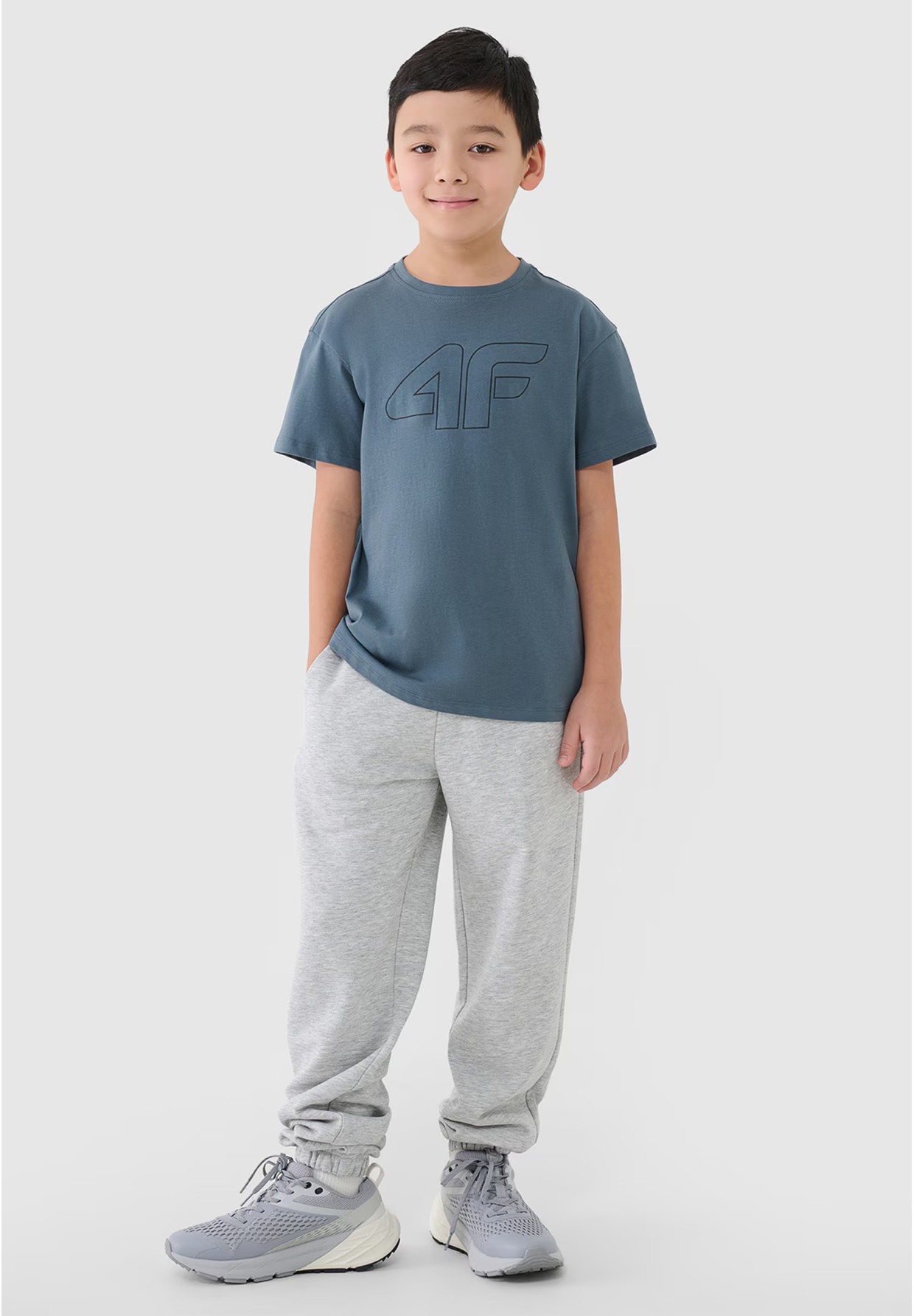 Koszulka Chłopięca 4F T-shirt Z Nadrukiem Szary 4FJWSS25TTSHM2325