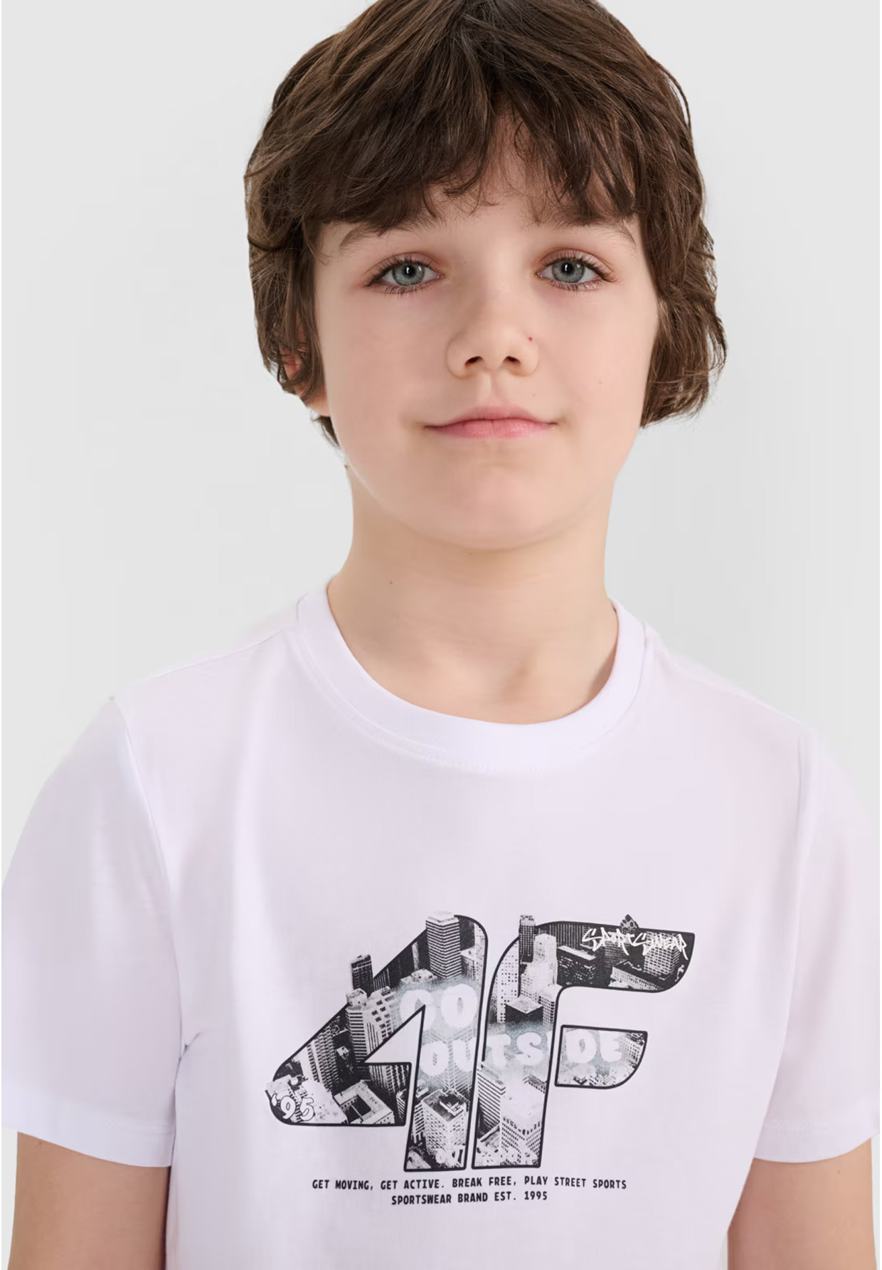 Koszulka Chłopięca 4F T-shirt Z Nadrukiem Biały 4FJRSS24TTSHM2210