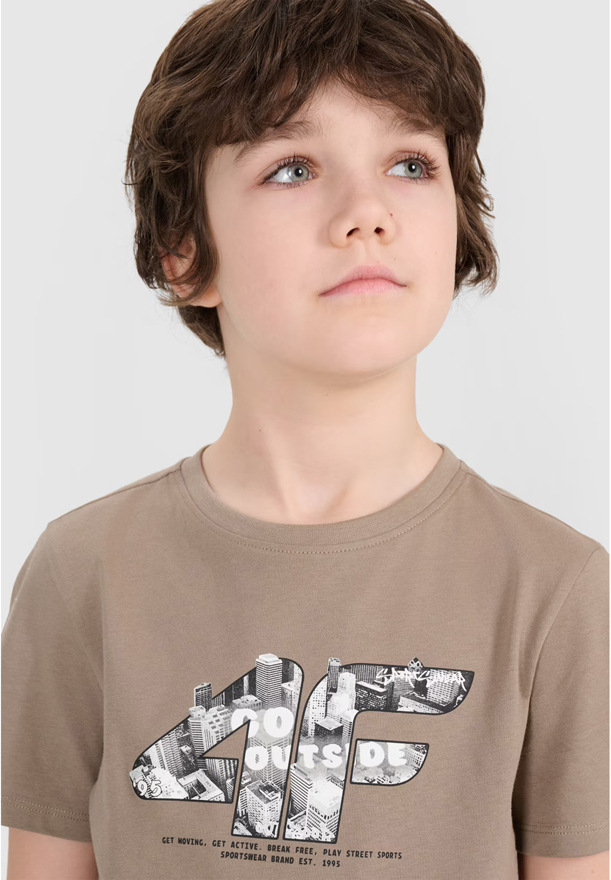 Koszulka Chłopięca 4F T-shirt Z Nadrukiem Beżowa 4FJRSS24TTSHM2210