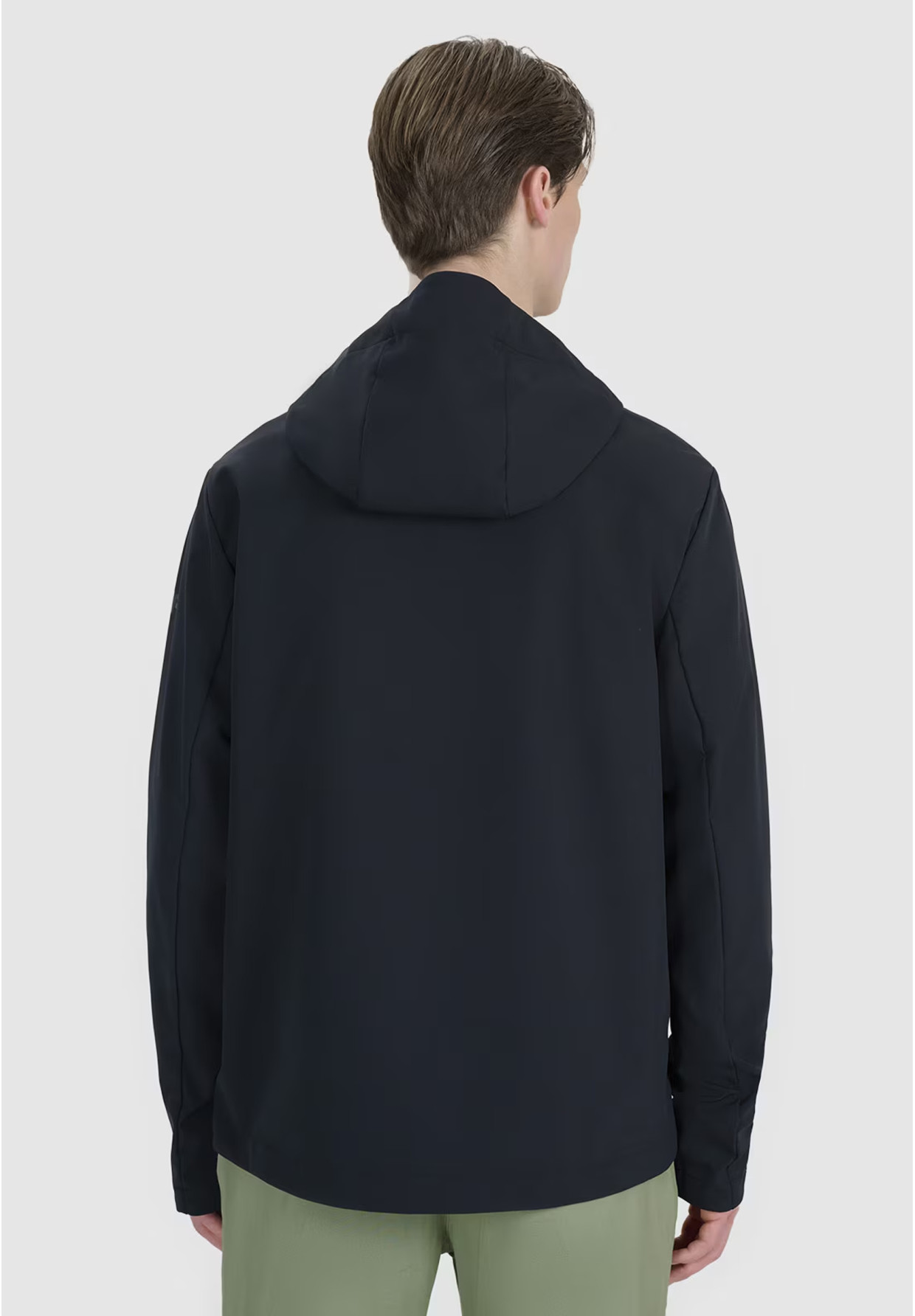 Kurtka Męska 4F Softshell Wiatroodporna Z Kapturem Czarna 4FWSS25TSOFM324