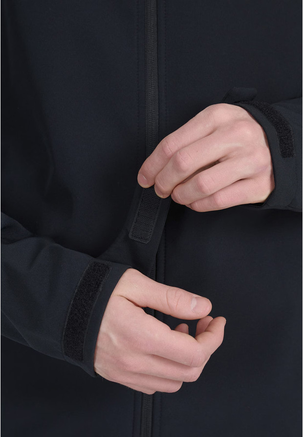Kurtka Męska 4F Softshell Wiatroodporna Z Kapturem Czarna 4FWSS25TSOFM324