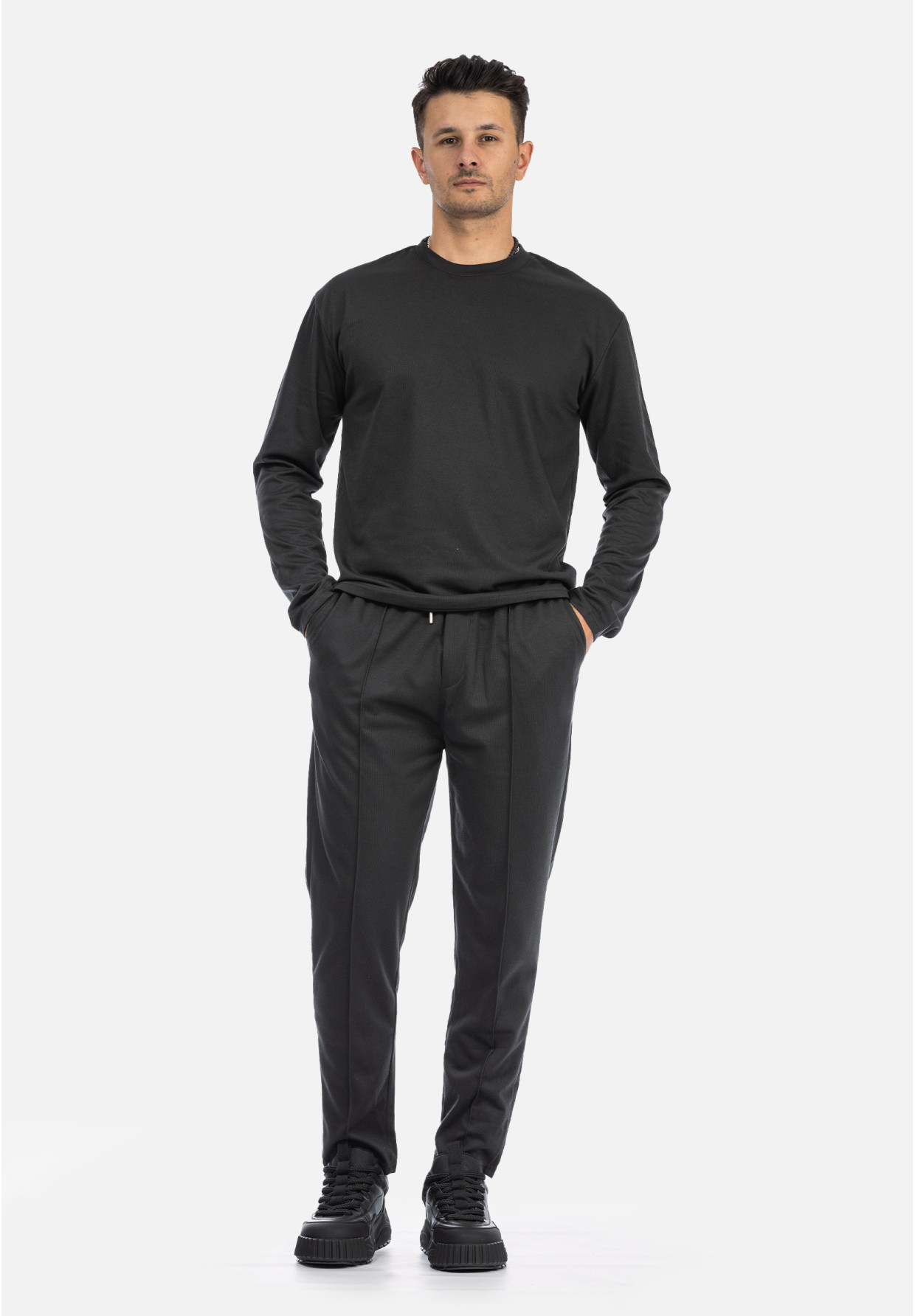 Komplet Męski Bluzka Longsleeve Spodnie Materiałowe Czarny Frilivin BM2055