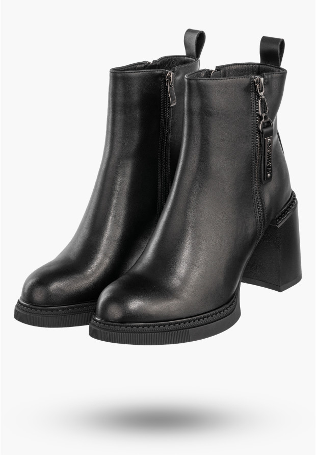 Botki Damskie Skórzane Buty Na Słupku Zimowe Ocieplane Czarne Filippo DBT6641/24BK