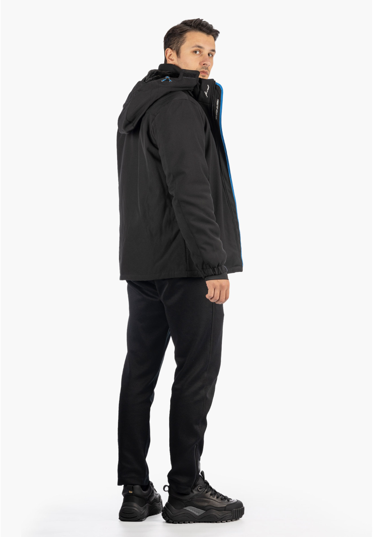 Kurtka Męska Ocieplana Softshell Zimowa Pianka Czarna Freestep