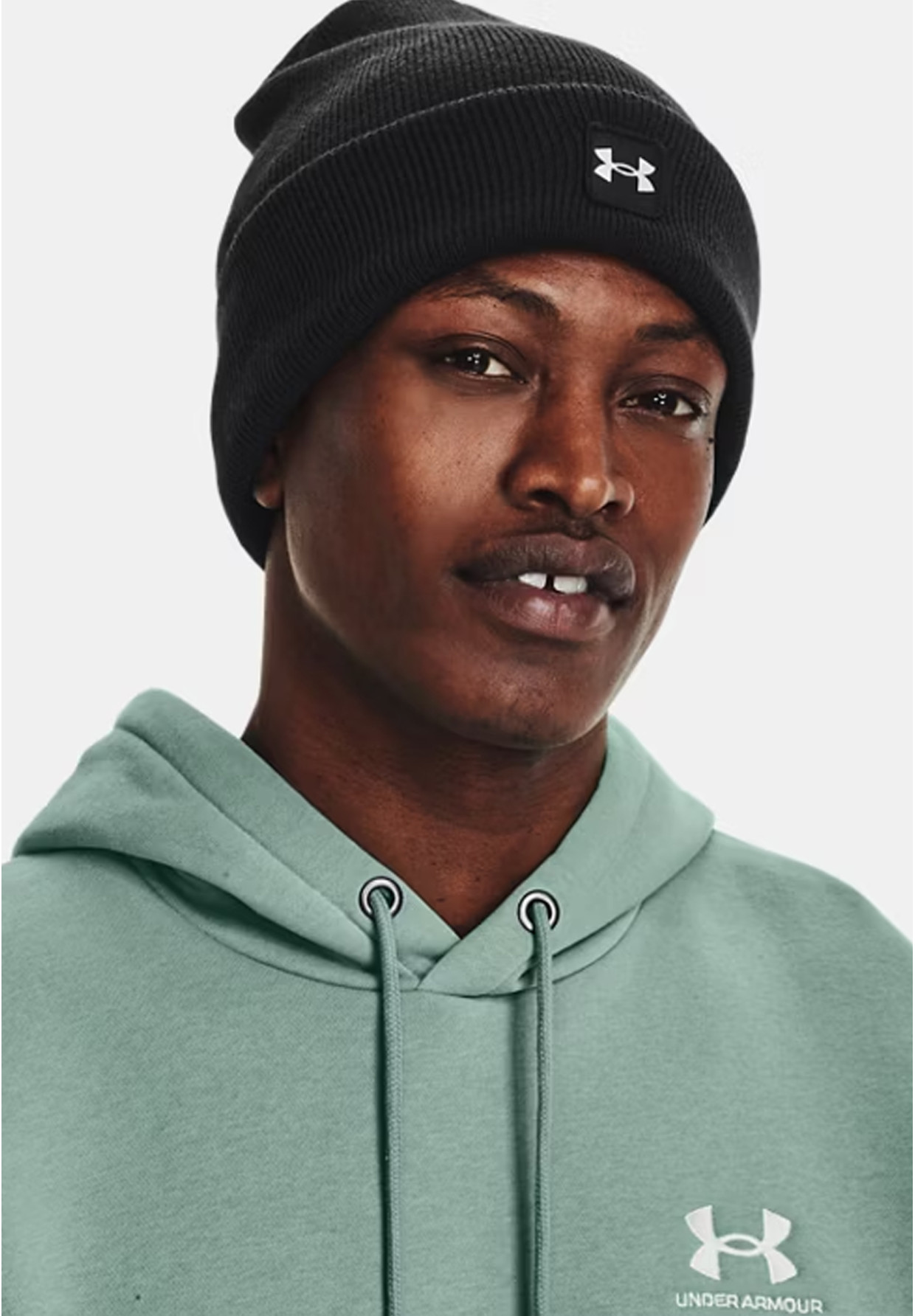 Czapka UNDER ARMOUR Czarna Zimowa Uniseks Beanie 1373155