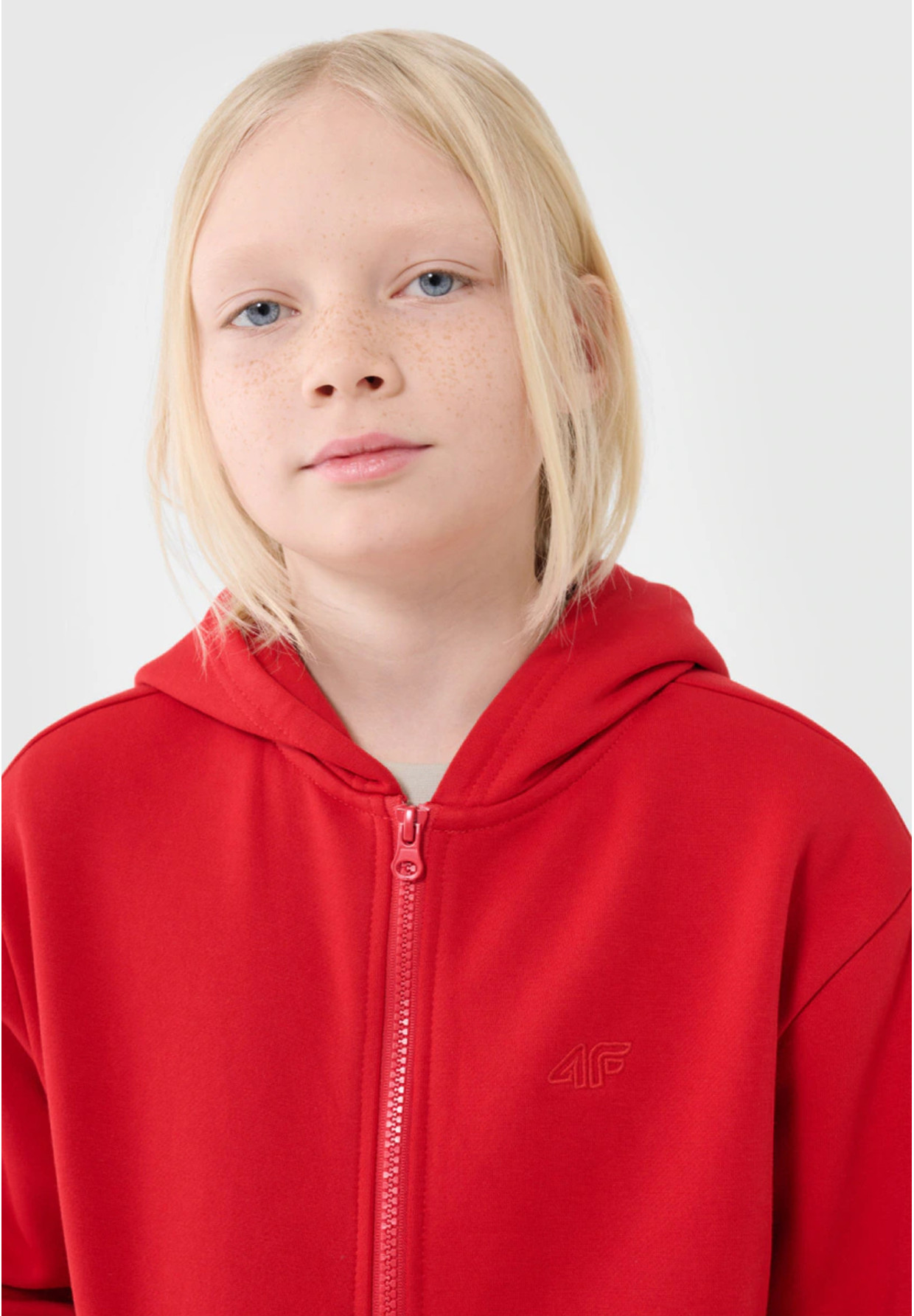 Bluza Chłopięca 4F Z Kapturem Rozpinana Czerwona 4FJWSS25TSWSM1851