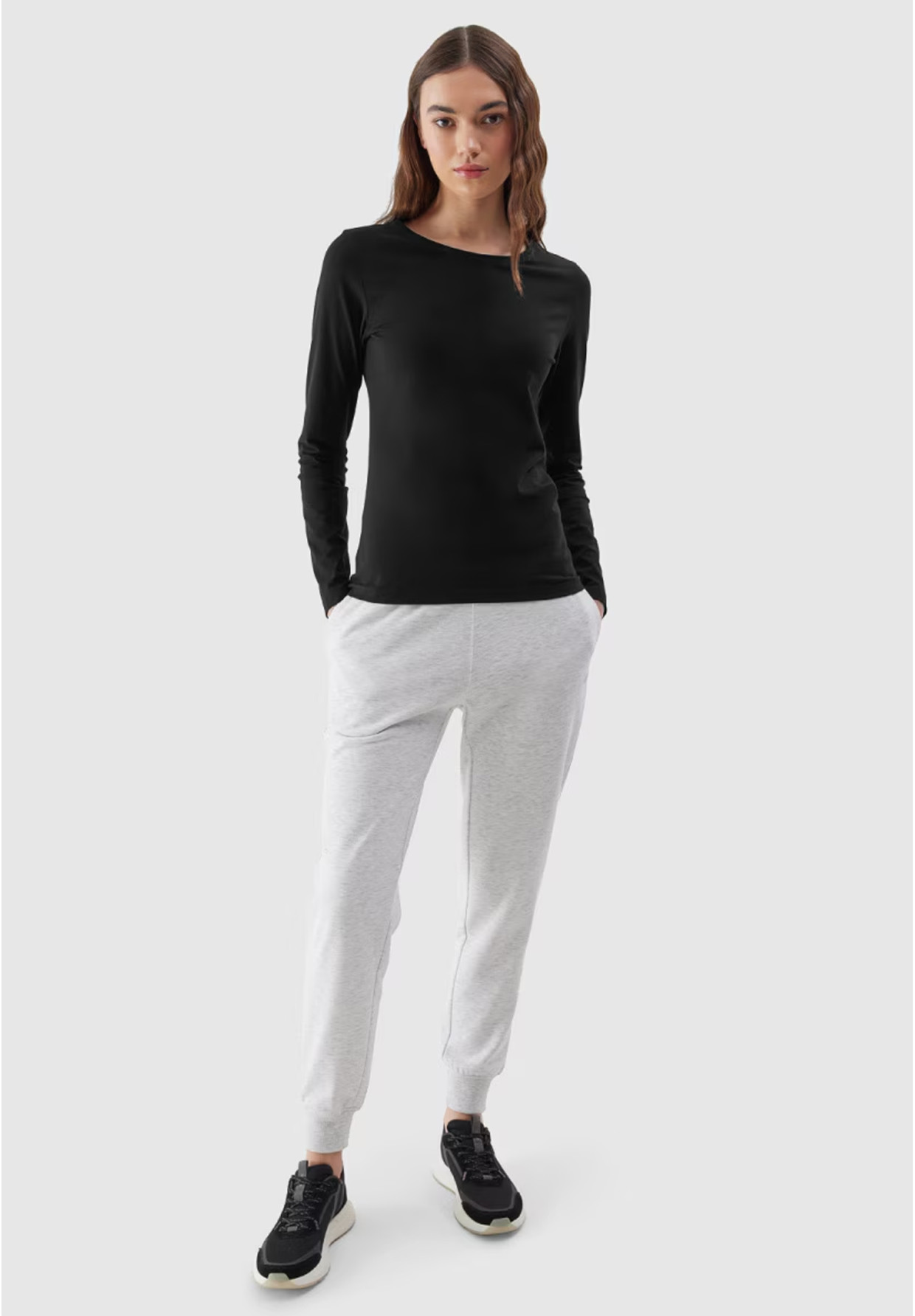 Longsleeve Damski 4F Slim Gładki Koszulka z Długim Rękawem Czarna 4FWSS24TLONF218