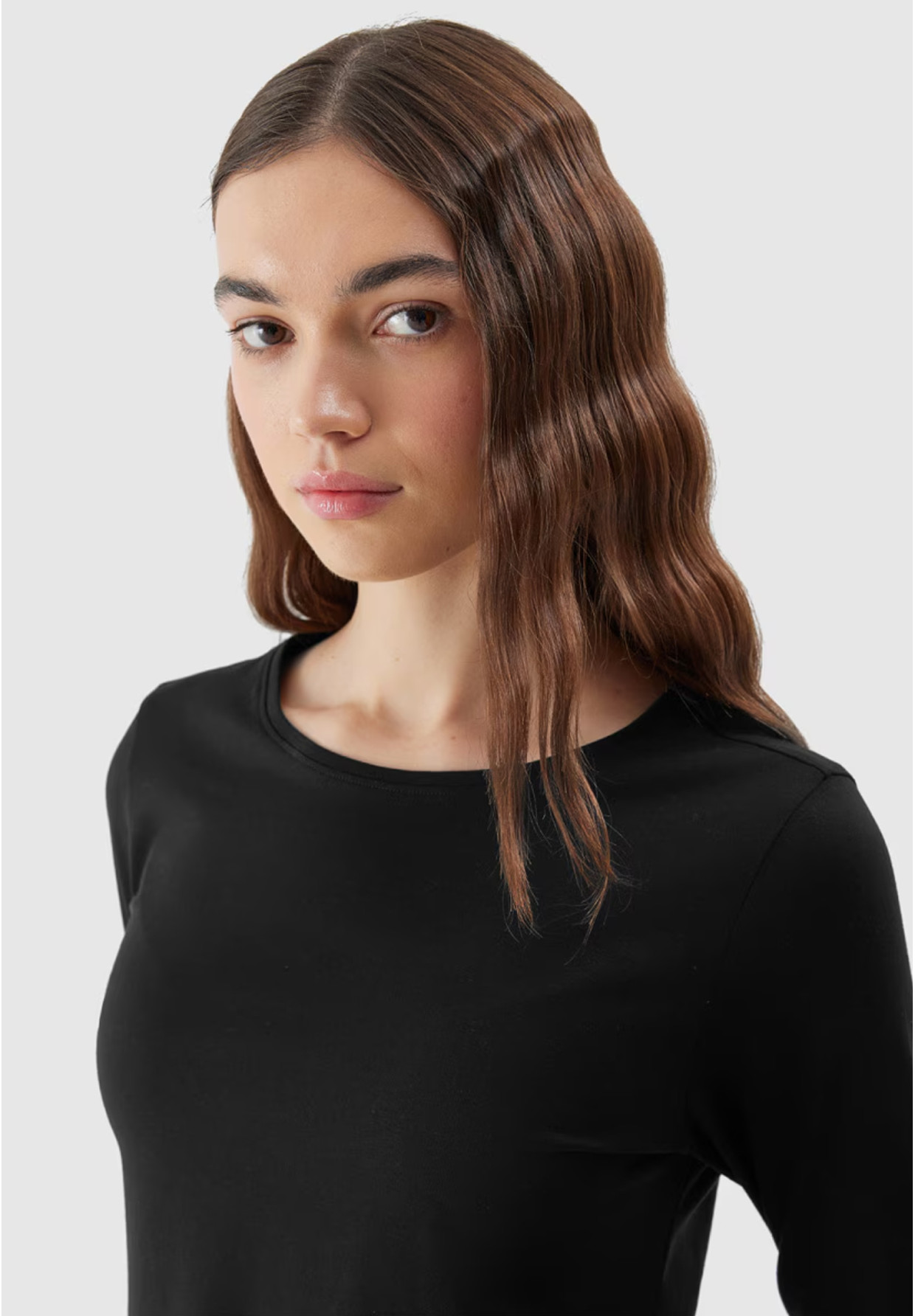 Longsleeve Damski 4F Slim Gładki Koszulka z Długim Rękawem Czarna 4FWSS24TLONF218