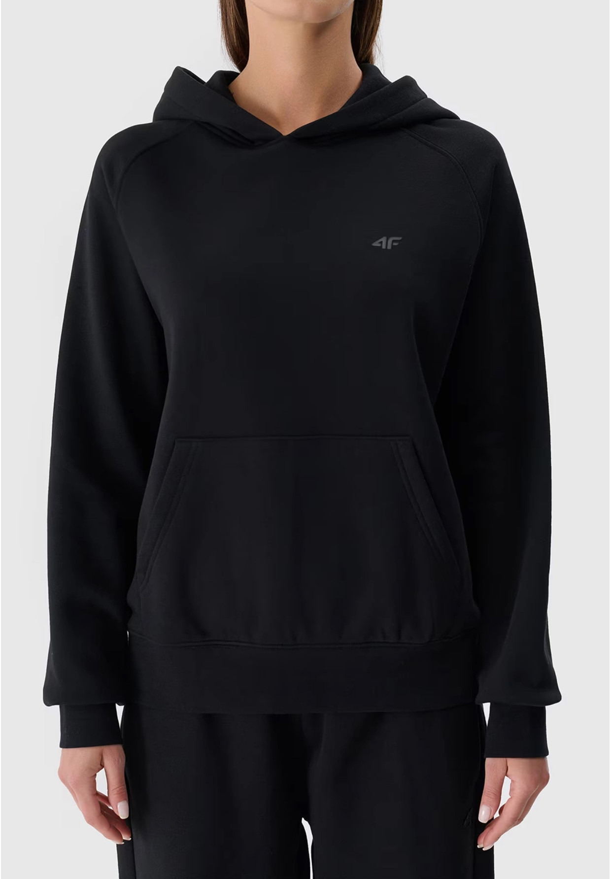 Bluza Damska 4F Dresowa Sportowa Nierozpinana Czarna 4FWMM00TSWSF1764
