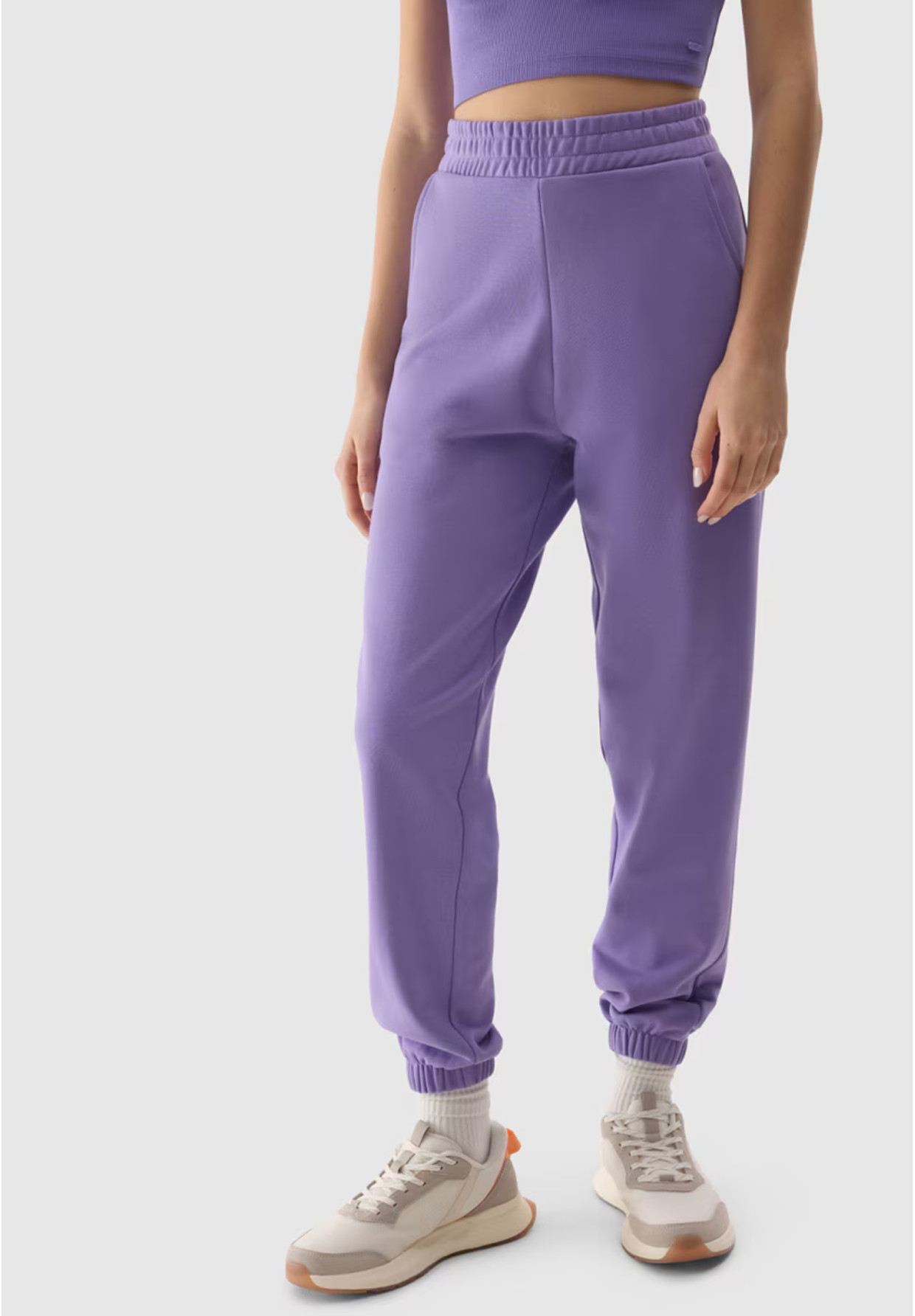 Spodnie Damskie 4F Joggery Dresowe Fioletowe 4FRSS24TTROF1054