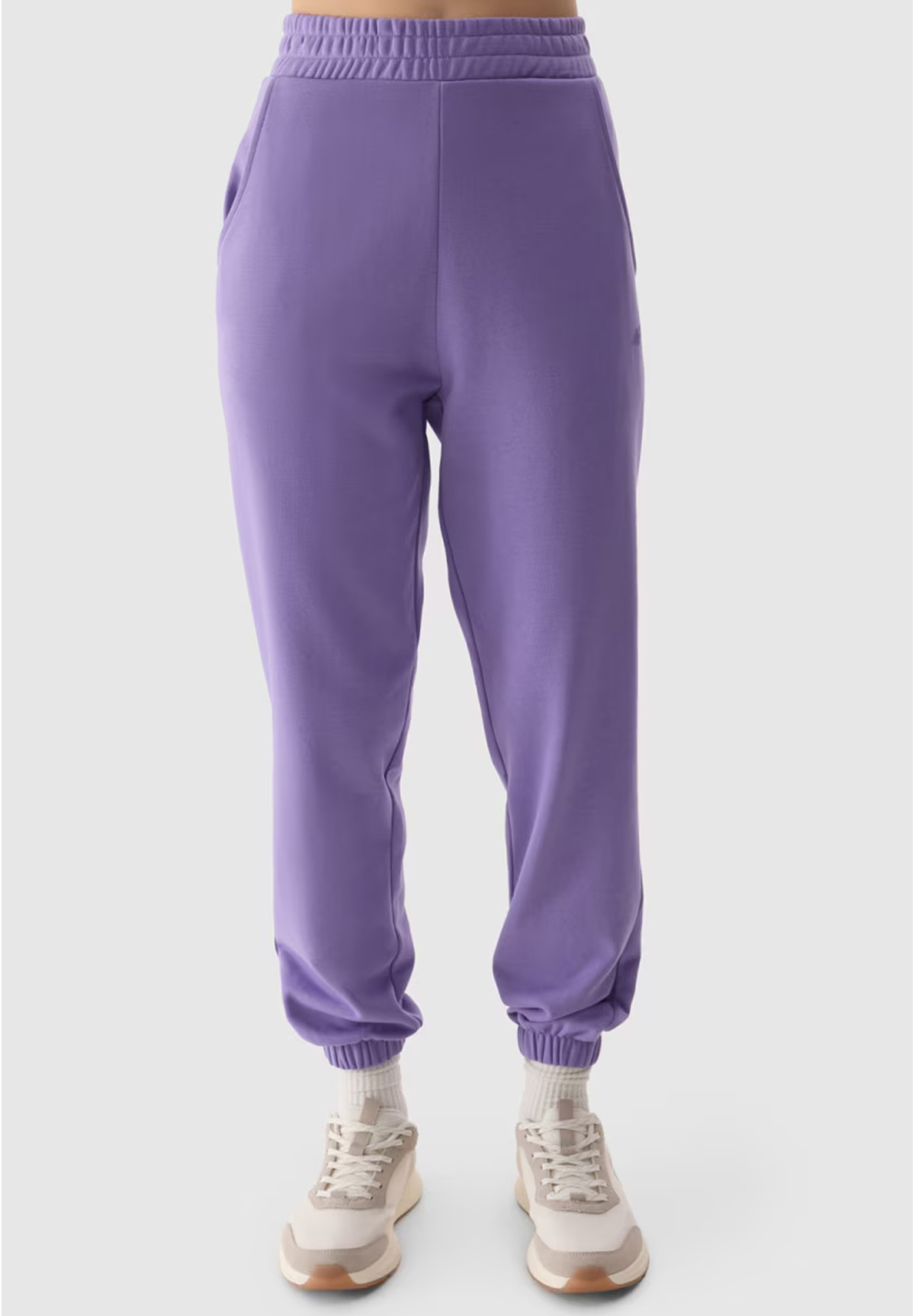Spodnie Damskie 4F Joggery Dresowe Fioletowe 4FRSS24TTROF1054